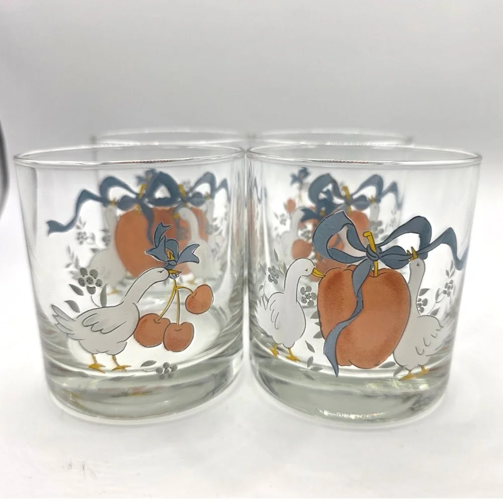 Vintage International China Marmalade Goose Juice Glasses 8oz set of 4. 80s 90s
